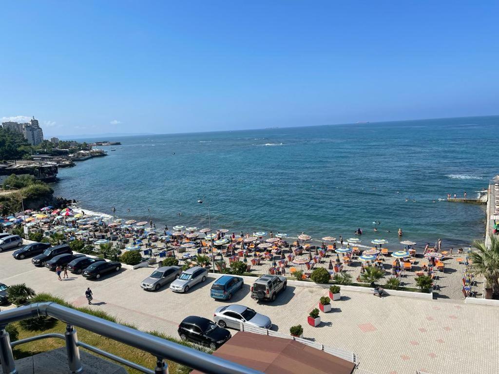 Hotel Ferrara Durrës Exteriér fotografie