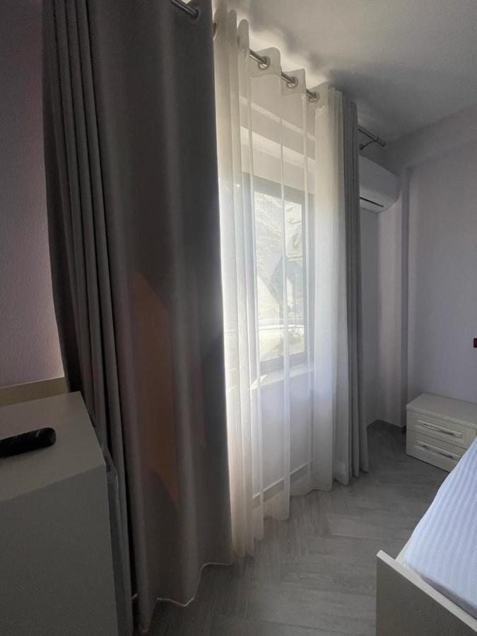 Hotel Ferrara Durrës Exteriér fotografie